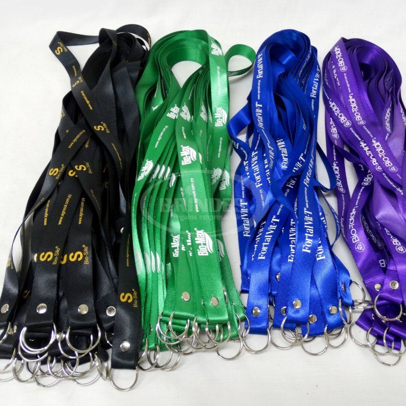 Llaveros colgantes personalizados para Expo