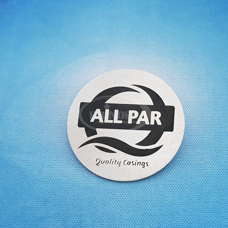 Pin Metal Circular Plata con Grabado Láser